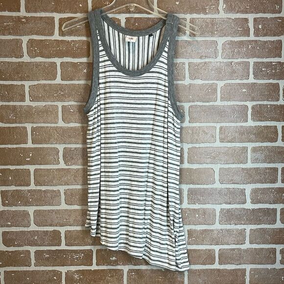 Cabi Top side out tank 5394 Gray Sleeveless Size Large Striped - Picture 1 of 8
